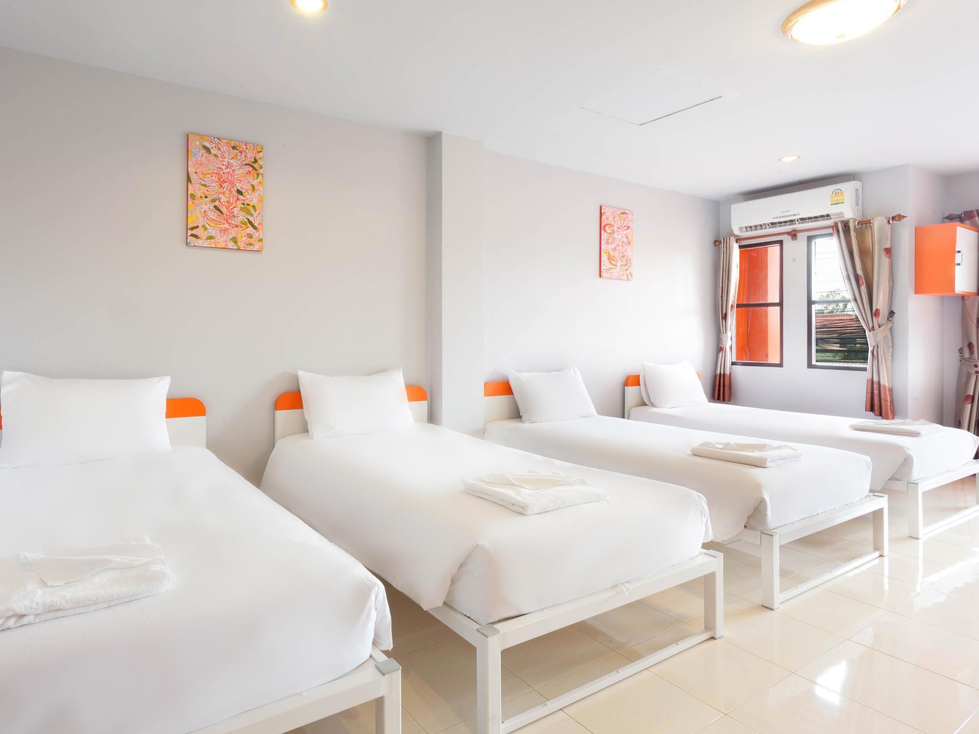 Luna Guesthouse And Travel Rawai Ngoại thất bức ảnh