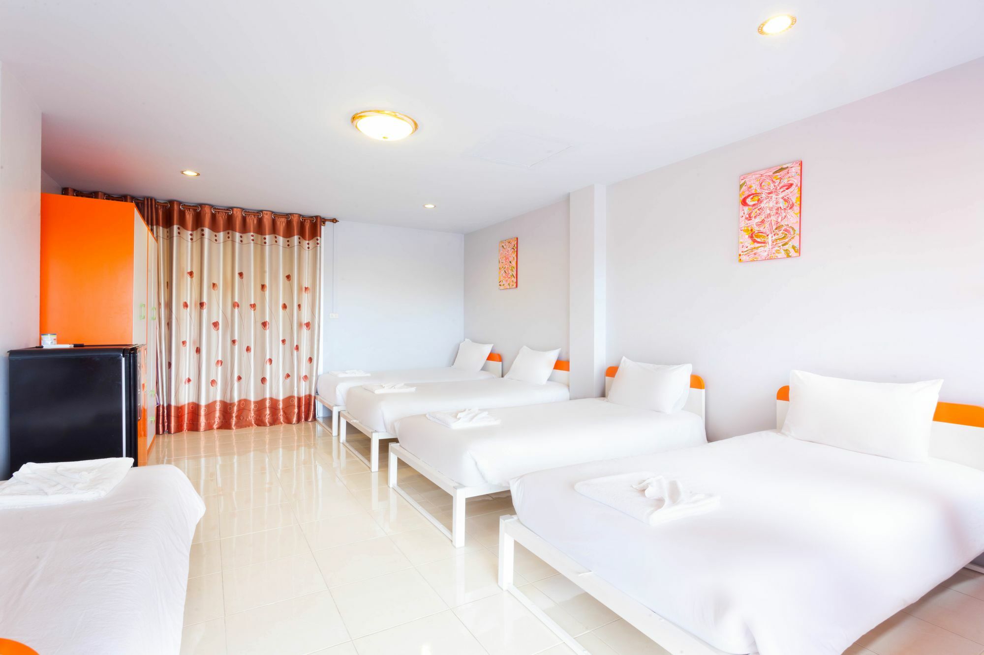 Luna Guesthouse And Travel Rawai Ngoại thất bức ảnh