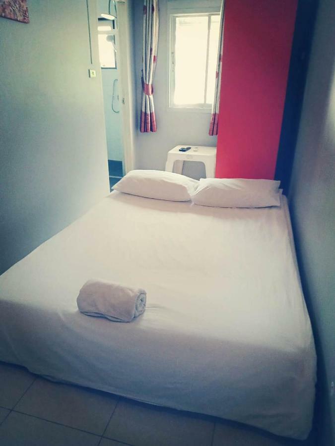 Luna Guesthouse And Travel Rawai Ngoại thất bức ảnh