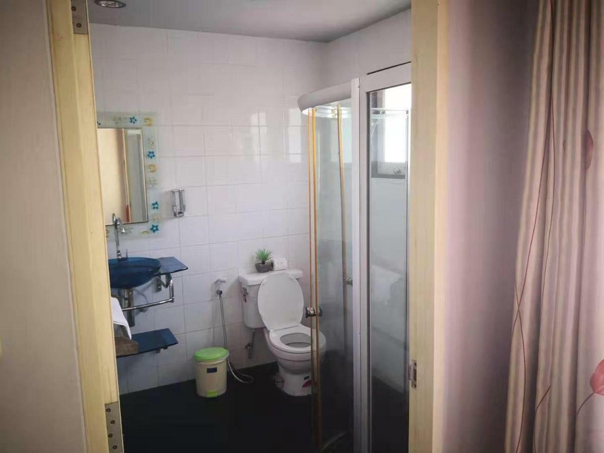 Luna Guesthouse And Travel Rawai Ngoại thất bức ảnh
